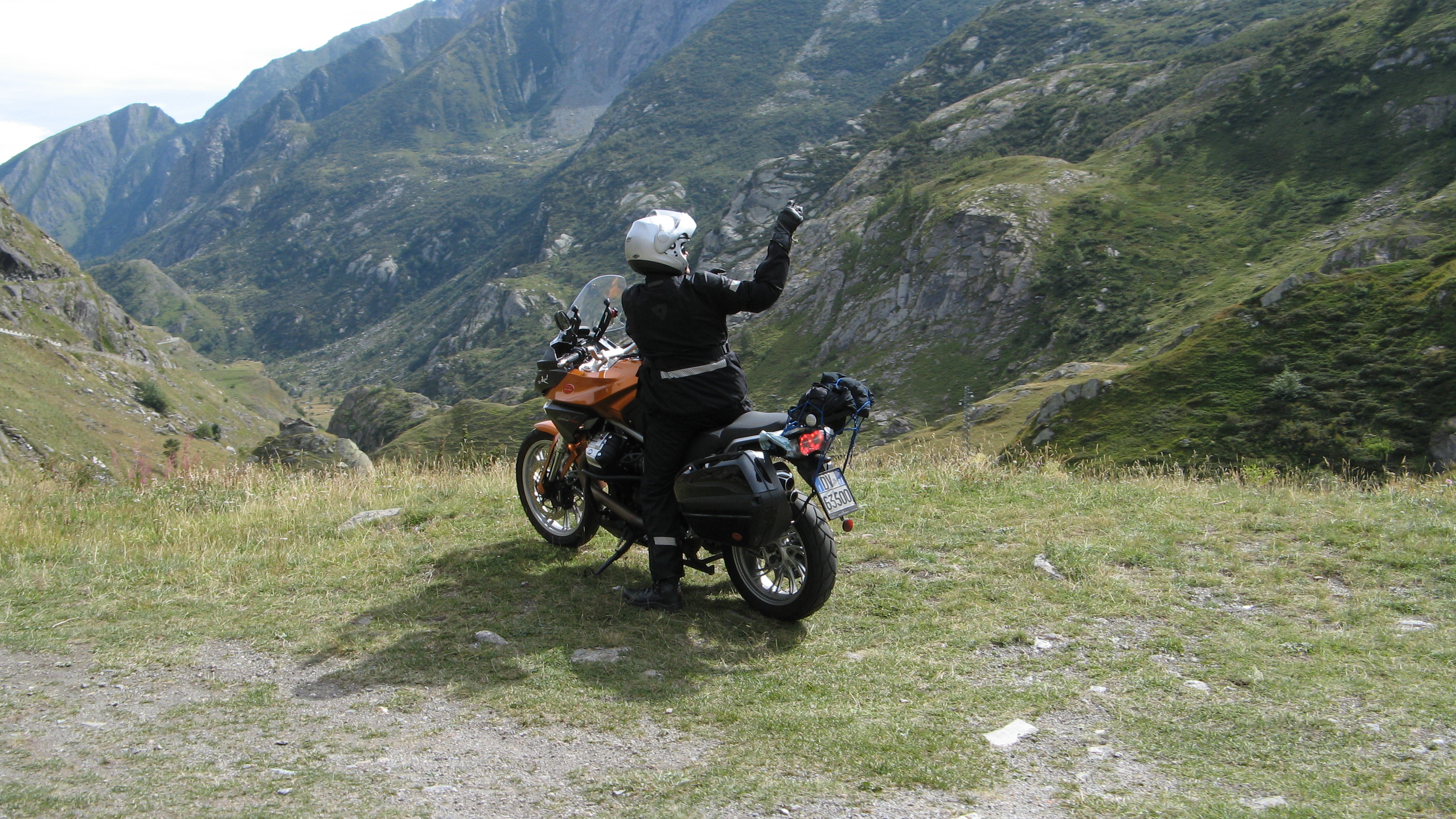 val del viu guzzi stelvio